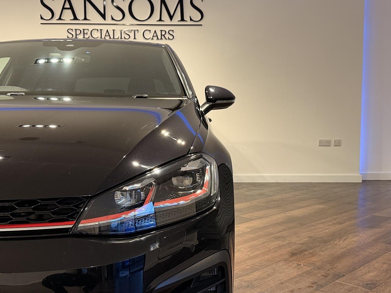 Used Volkswagen Golf 2019 for sale - 76635460: Photo 6