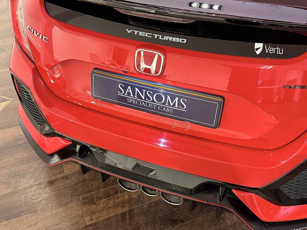 Used Honda Civic 2018 for sale - 77376300: Photo 12