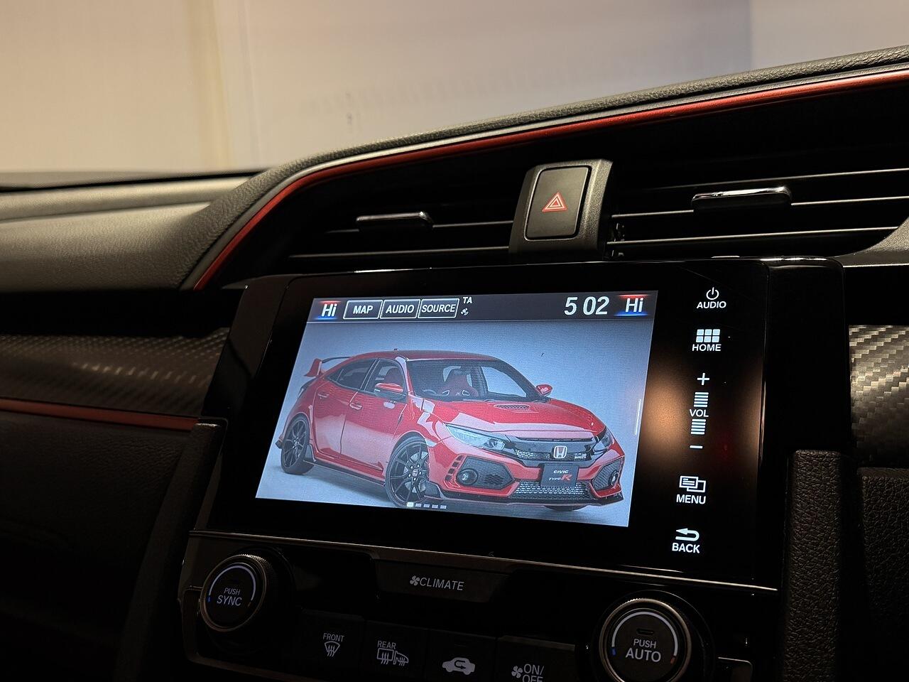 Used Honda Civic 2018 for sale - 77376300: Photo 38