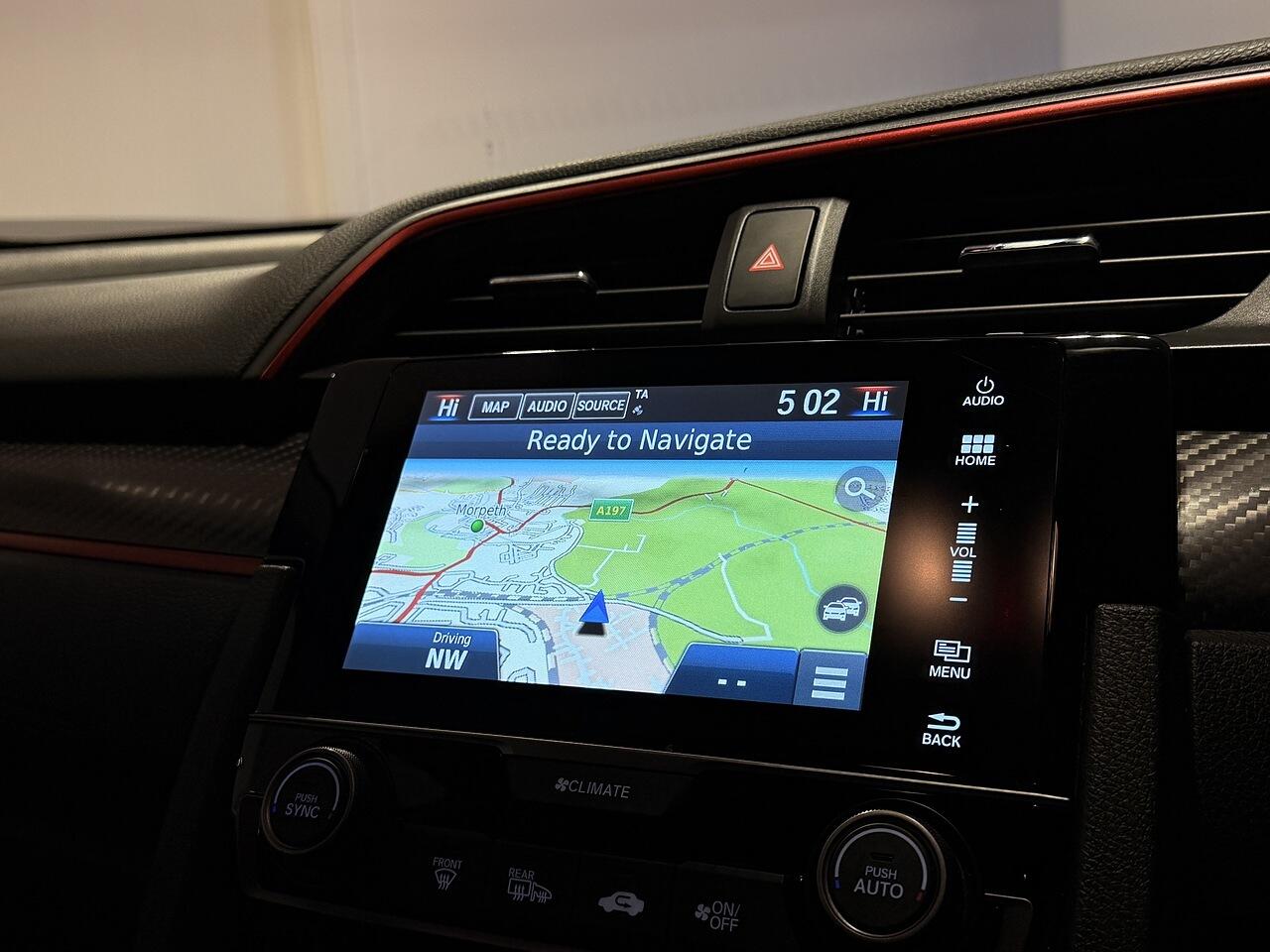 Used Honda Civic 2018 for sale - 77376300: Photo 39