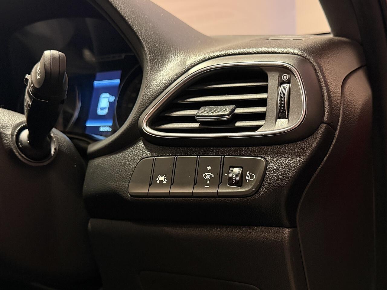 Used Hyundai i30 2019 for sale - 77376161: Photo 32