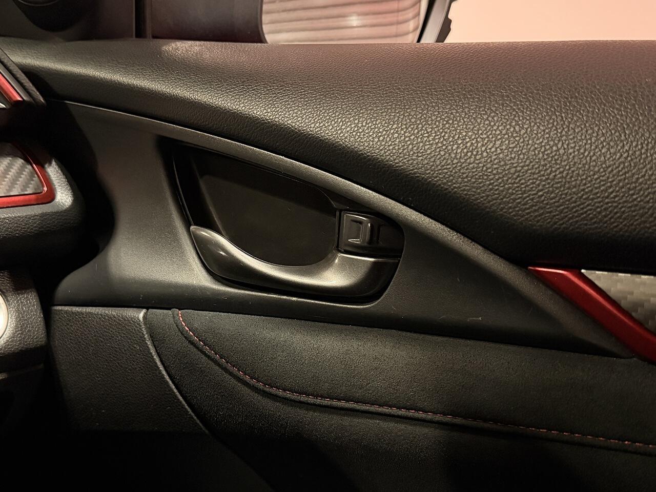 Used Honda Civic for sale - 77376366: Photo 39