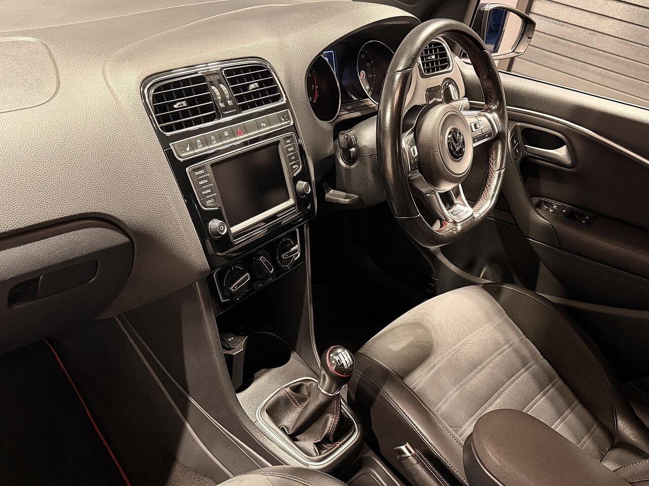 Used Volkswagen Polo 2016 for sale - 76633587: Photo 27