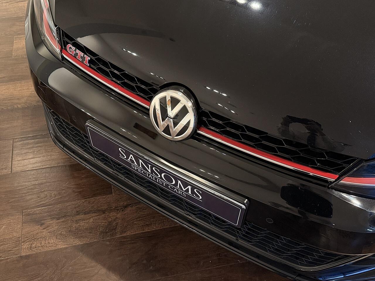 Used Volkswagen Golf 2019 for sale - 77066896: Photo 7