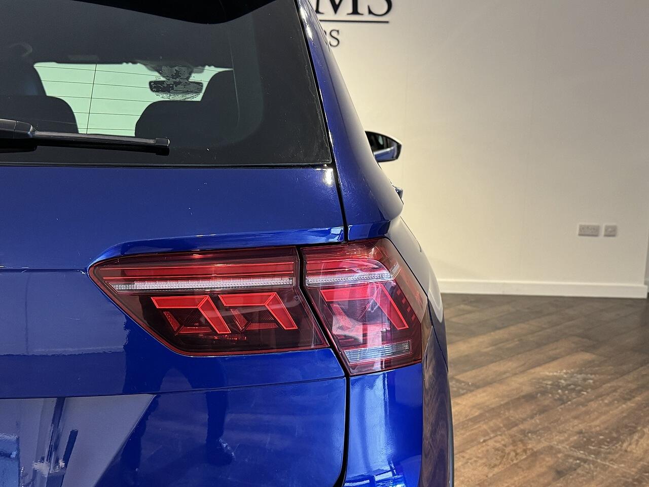 Used Volkswagen Tiguan 2021 for sale - 76635458: Photo 10