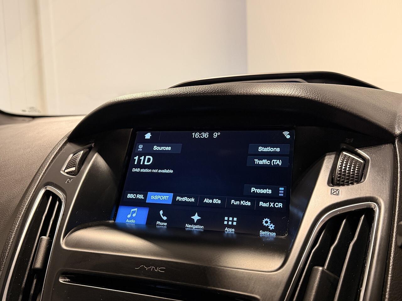 Used Ford Focus 2017 for sale - 77377638: Photo 42