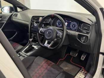Used Volkswagen Golf 2019 for sale - 74914486: Photo