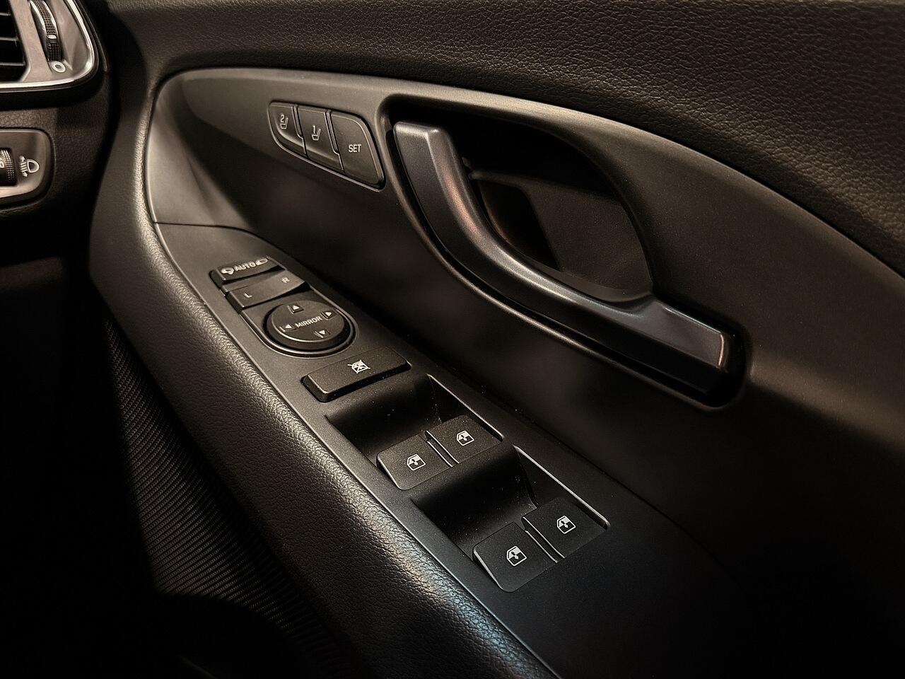 Used Hyundai i30 2020 for sale - 77066401: Photo 33