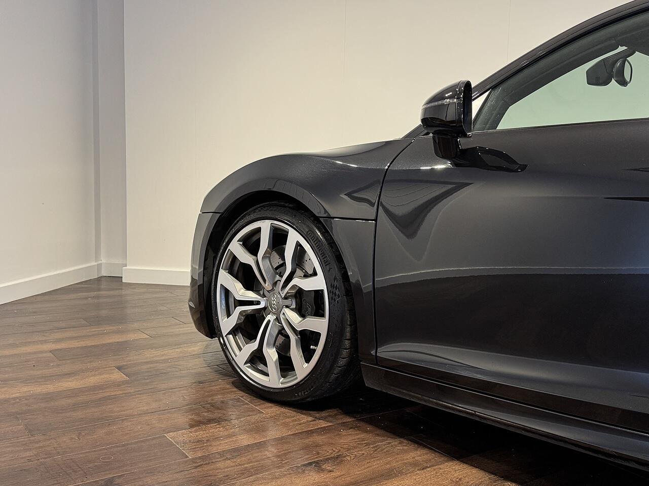 Used Audi R8 2012 for sale - 76635456: Photo 15