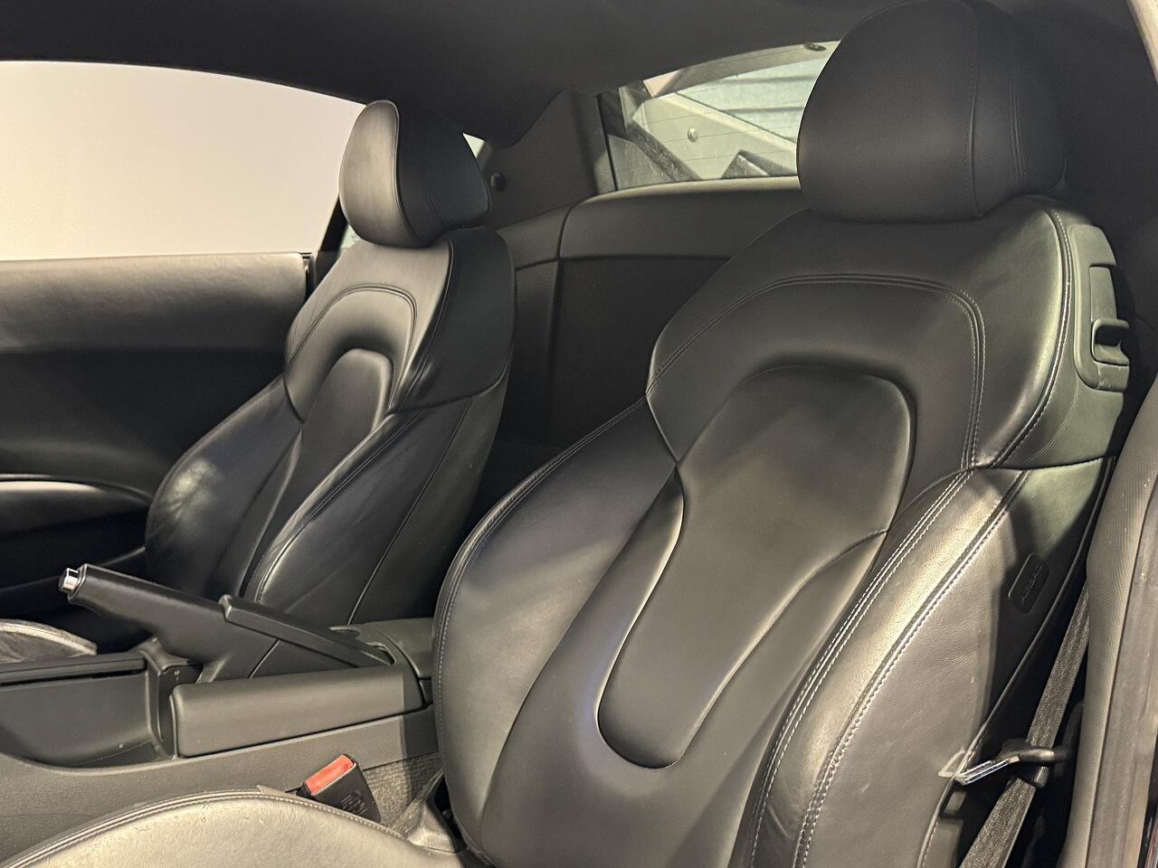 Used Audi R8 2012 for sale - 76635456: Photo 26