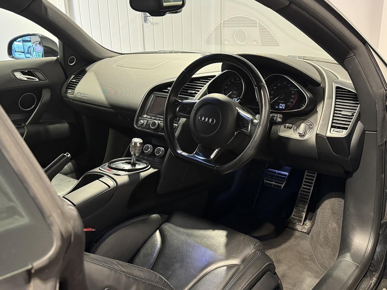 Used Audi R8 2012 for sale - 76635456: Photo 3