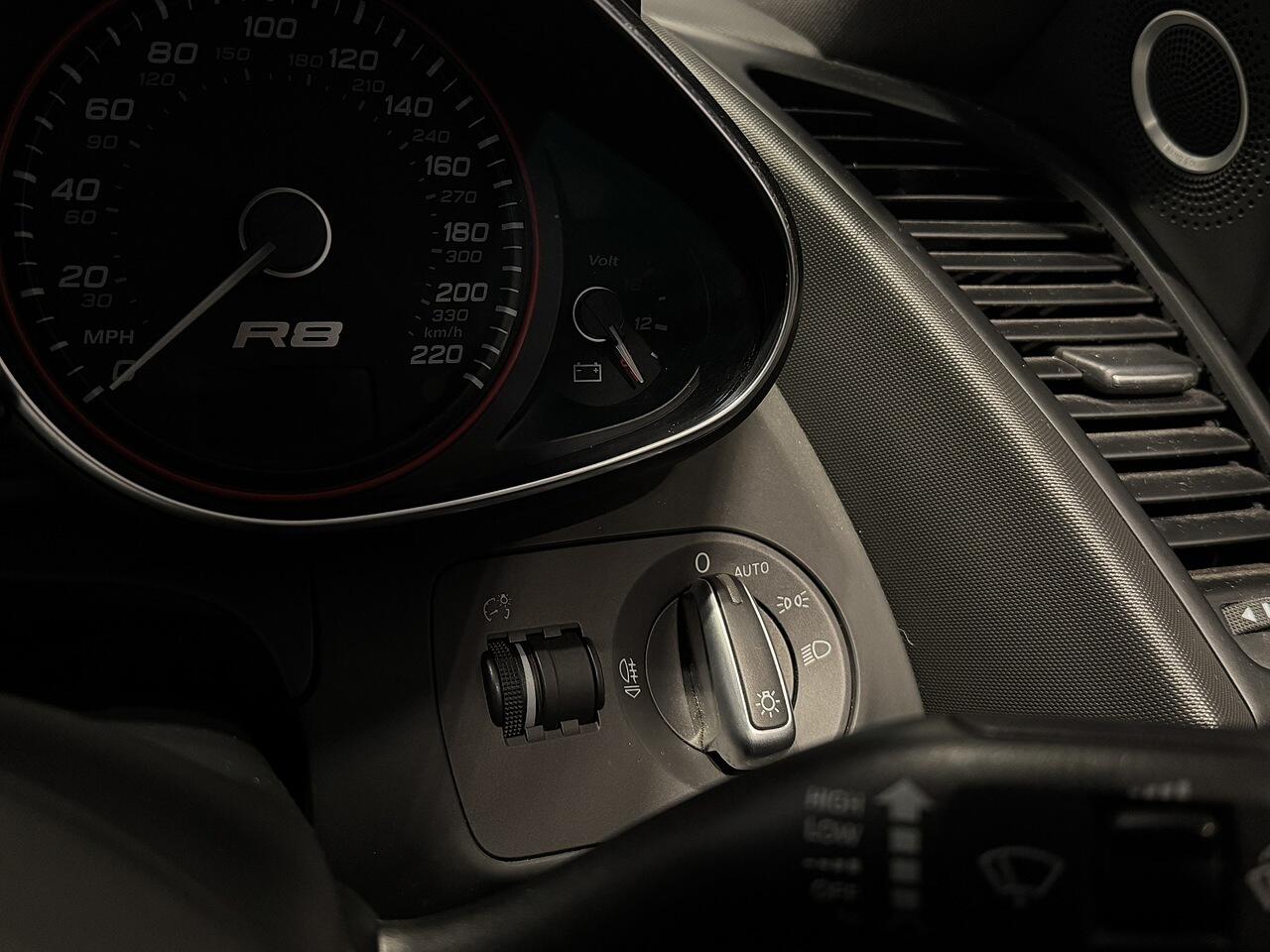 Used Audi R8 2012 for sale - 76635456: Photo 35