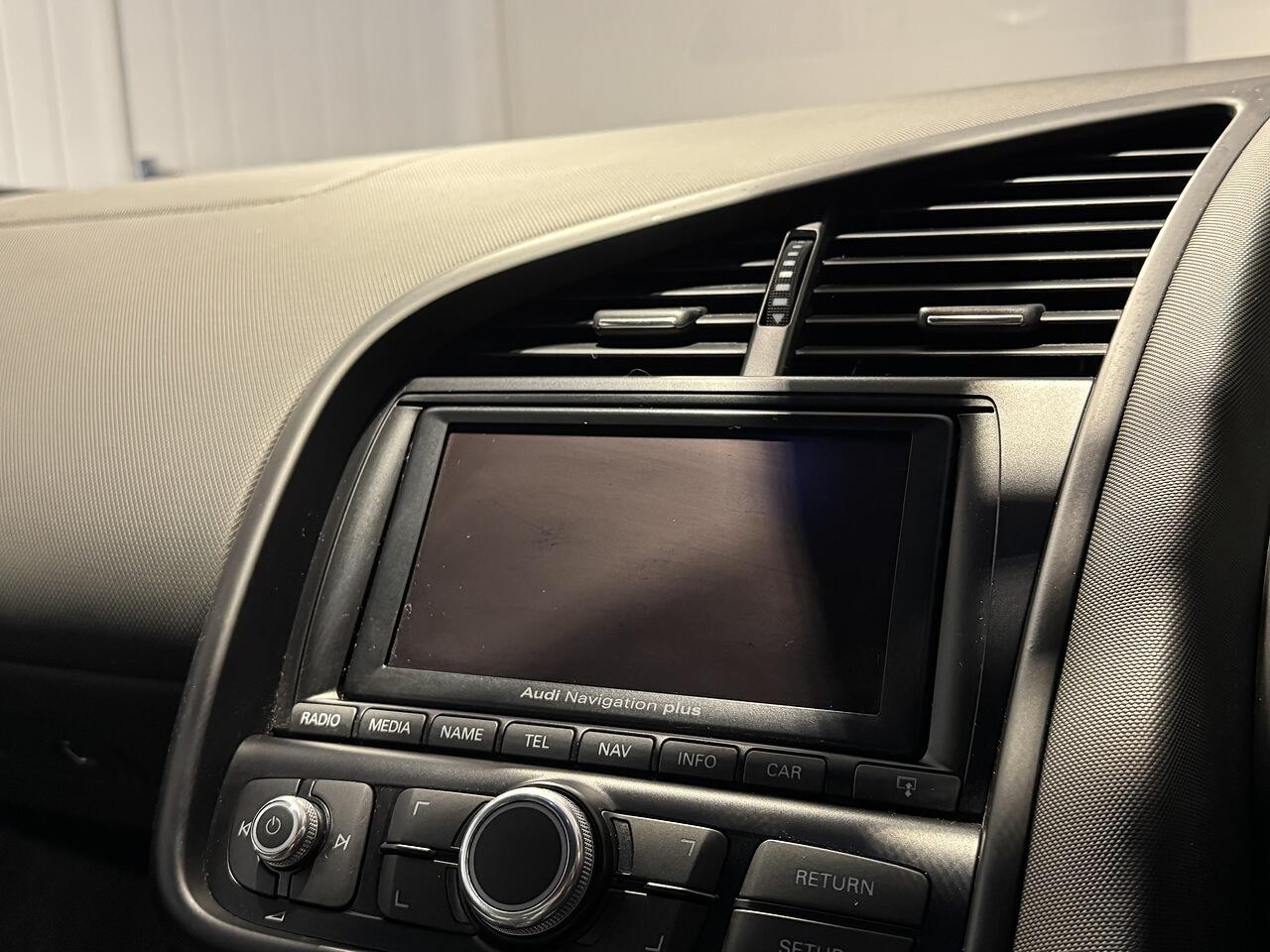 Used Audi R8 2012 for sale - 76635456: Photo 36