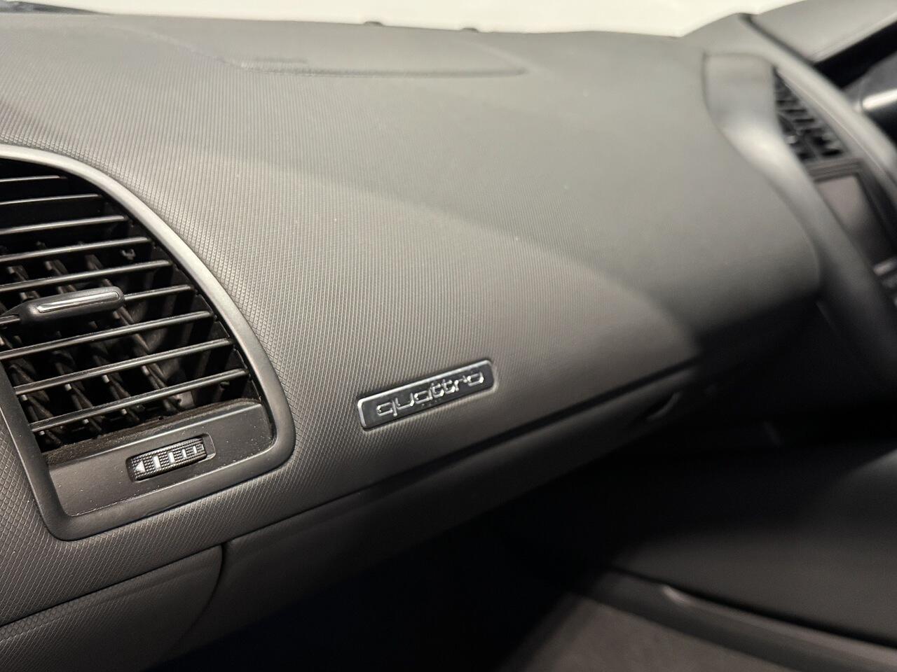 Used Audi R8 2012 for sale - 76635456: Photo 45