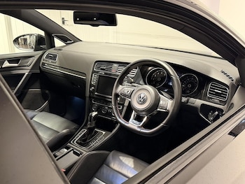 Used Volkswagen Golf 2013 for sale - 76714414: Photo