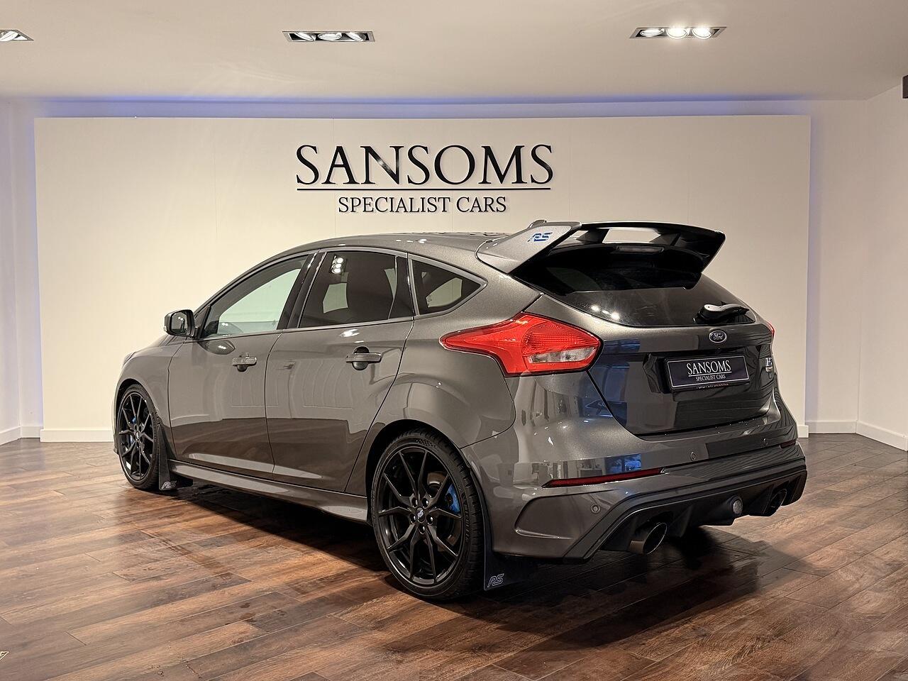 Used Ford Focus 2018 for sale - 76667320: Photo 2