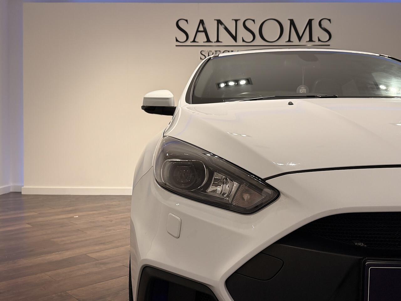 Used Ford Focus 2017 for sale - 76635452: Photo 5