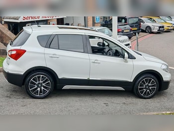 Used Suzuki SX4 S-Cross 2016 for sale - 76222708: Photo