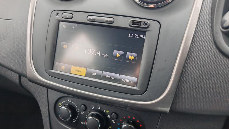 Used Dacia Sandero Stepway 2013 for sale - 77545825: Photo 10