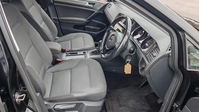 Used Volkswagen Golf 2019 for sale - 76797089: Photo 10
