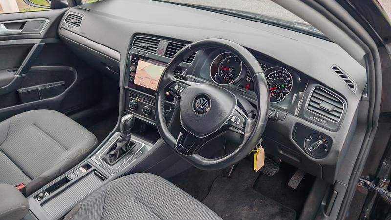 Used Volkswagen Golf 2019 for sale - 76797089: Photo 11