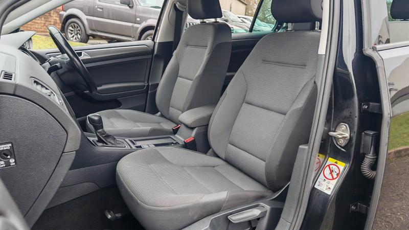 Used Volkswagen Golf 2019 for sale - 76797089: Photo 20