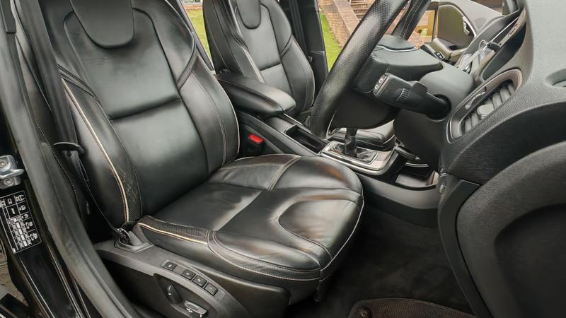 Used Volvo V40 2016 for sale - 77770449: Photo 16