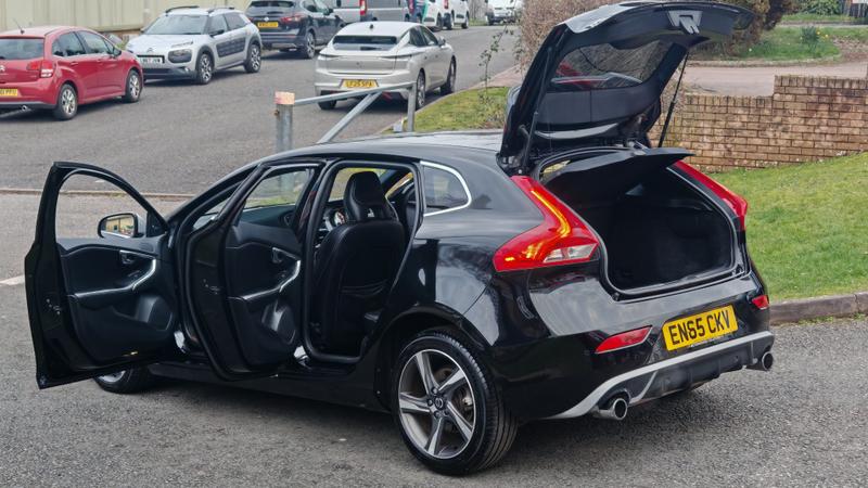 Used Volvo V40 2016 for sale - 77770449: Photo 23