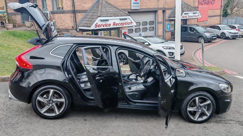 Used Volvo V40 2016 for sale - 77770449: Photo 25