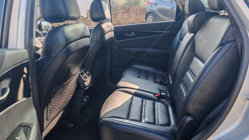 Used Kia Sorento 2017 for sale - 77746798: Photo 19