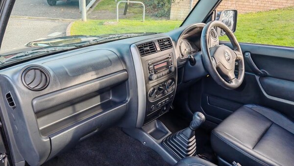 Used Suzuki Jimny 2013 for sale - 76241185: Photo 8