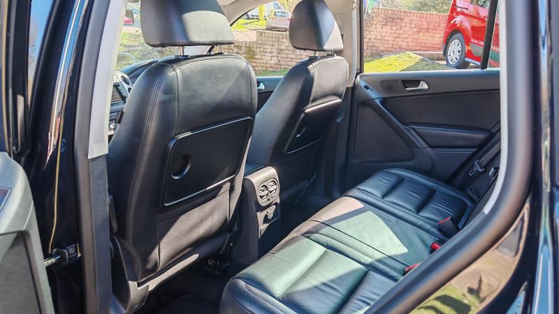 Used Volkswagen Tiguan 2010 for sale - 77935021: Photo 18