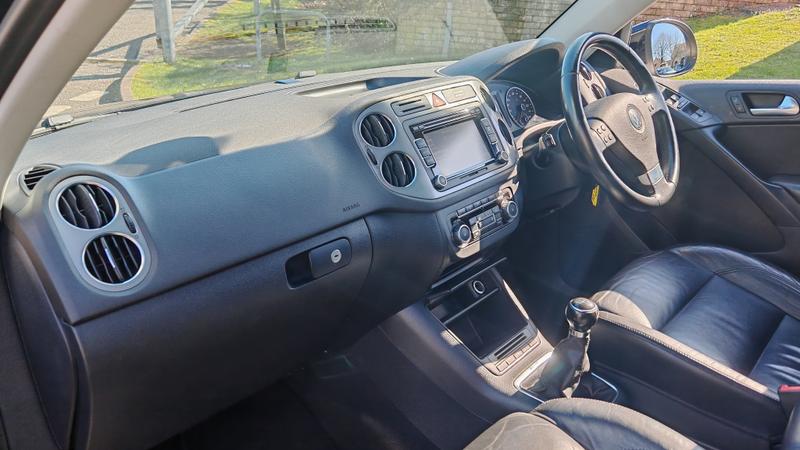 Used Volkswagen Tiguan 2010 for sale - 77935021: Photo 22