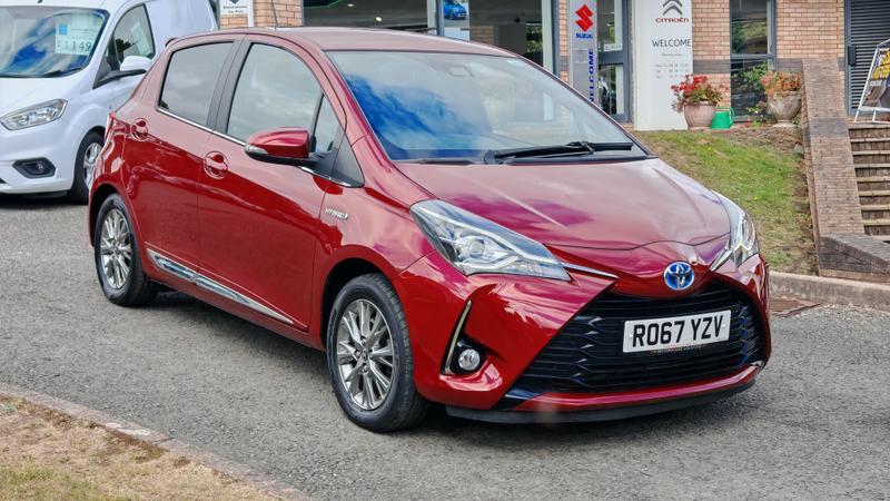 Used Toyota Yaris 2017 for sale - 76847425: Photo 1