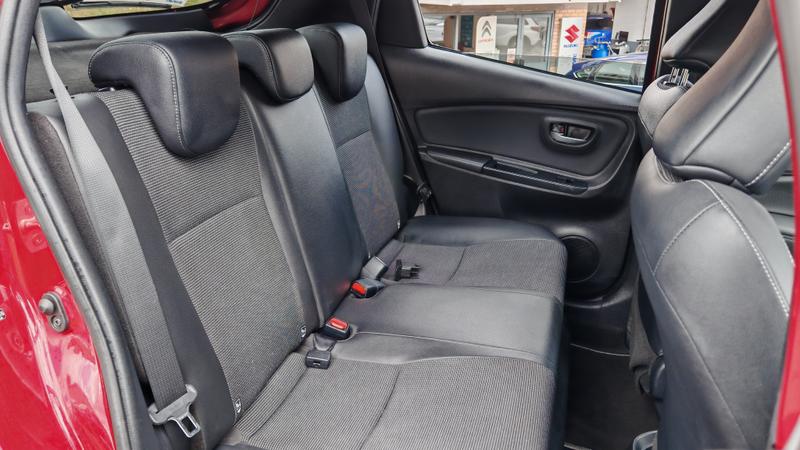 Used Toyota Yaris 2017 for sale - 76847425: Photo 12