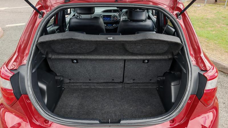 Used Toyota Yaris 2017 for sale - 76847425: Photo 15