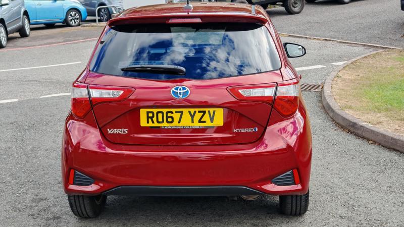 Used Toyota Yaris 2017 for sale - 76847425: Photo 4