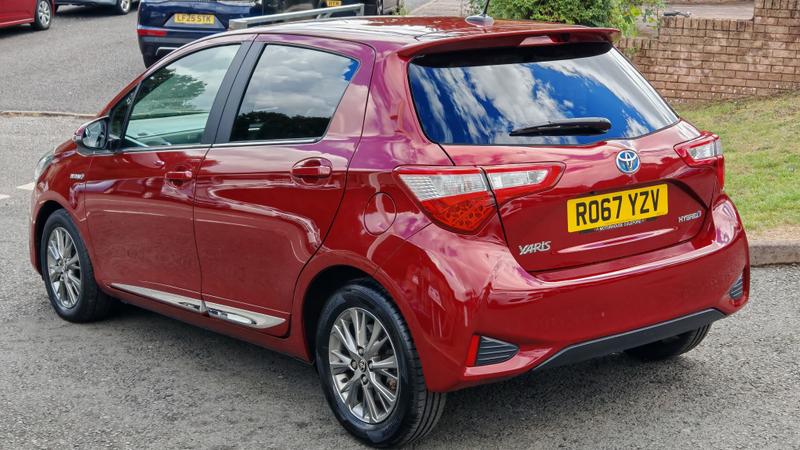 Used Toyota Yaris 2017 for sale - 76847425: Photo 5