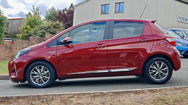 Used Toyota Yaris 2017 for sale - 76847425: Photo 6