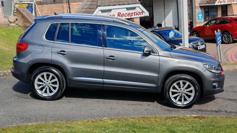 Used Volkswagen Tiguan 2012 for sale - 78087777: Photo 2