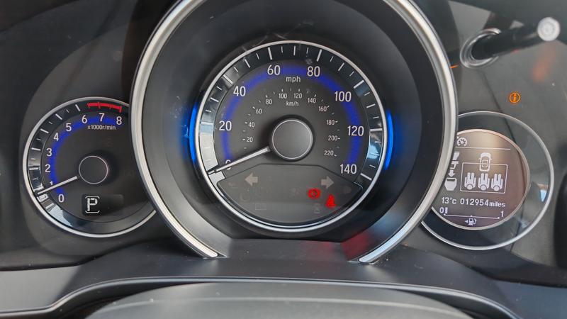 Used Honda Jazz 2016 for sale - 77918757: Photo 24