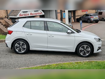 Used Skoda Fabia 2022 for sale - 76302761: Photo 2