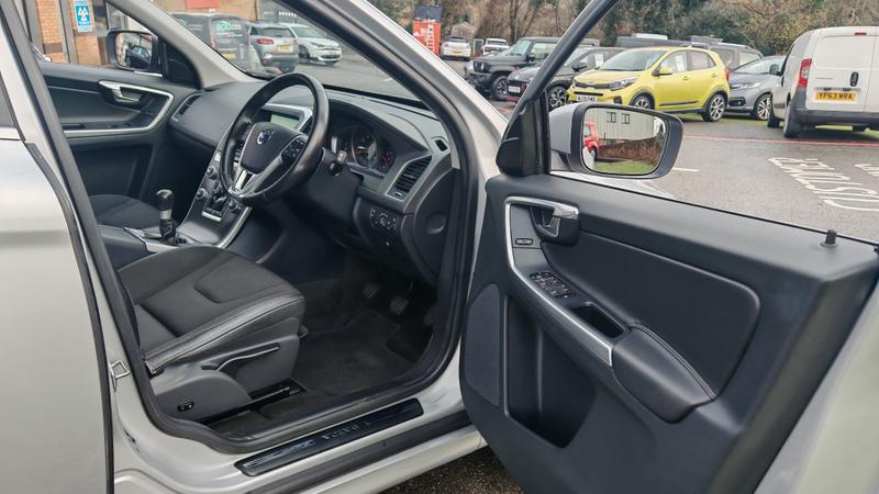 Used Volvo XC60 2016 for sale - 76919975: Photo 12