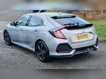 Used Honda Civic 2018 for sale - 77884468: Photo