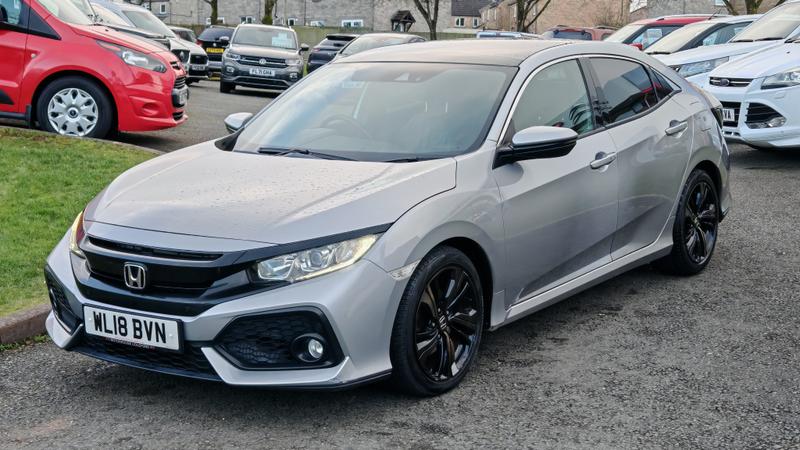 Used Honda Civic 2018 for sale - 77884468: Photo 4