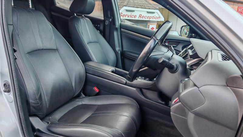 Used Honda Civic 2018 for sale - 77884468: Photo 5