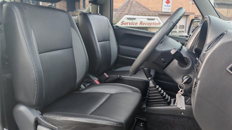 Used Suzuki Jimny 2017 for sale - 78048950: Photo 9