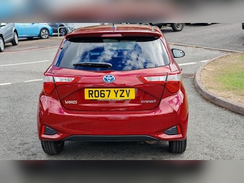 Used Toyota Yaris 2017 for sale - 75718040: Photo