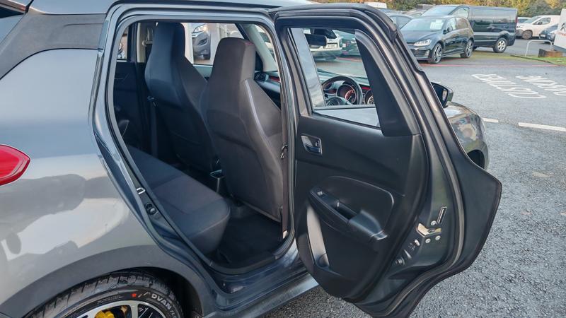 Used Suzuki Swift 2019 for sale - 76797134: Photo 15