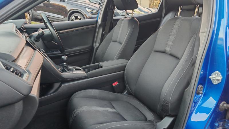 Used Honda Civic 2018 for sale - 76631386: Photo 21